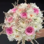 The Bride'S Flower - Pink & White